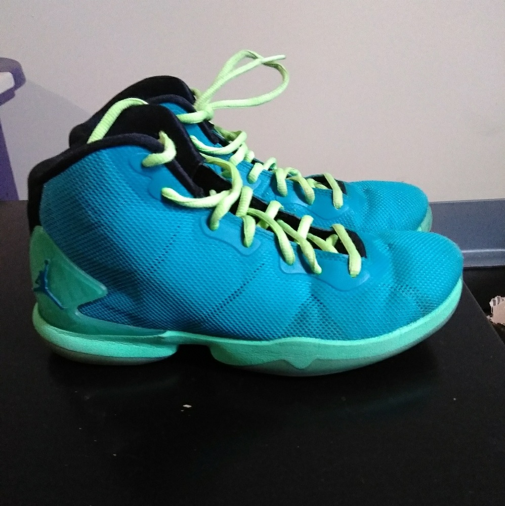 Nike Air Jordans Size 5.5 Men's (7.5 Women's)